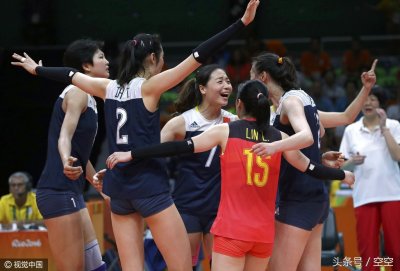​里约传捷报，“霸气”中国女排轰动奥运