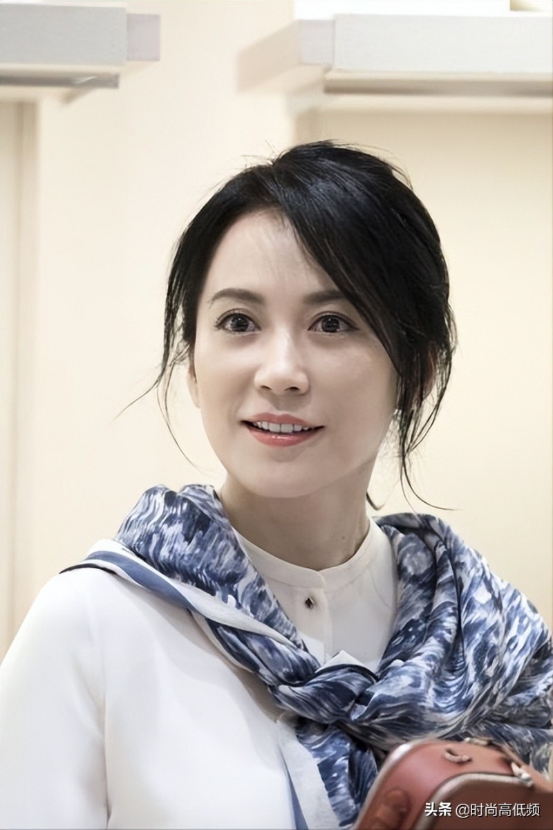 这些女明星年过40依然很美（看看她们就知道怎么穿搭了）