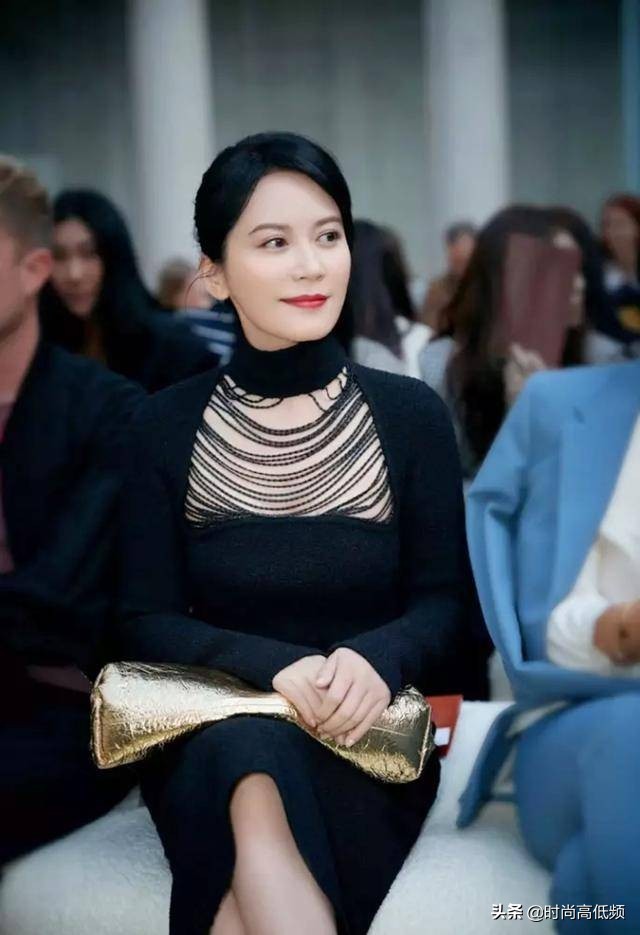 这些女明星年过40依然很美（看看她们就知道怎么穿搭了）