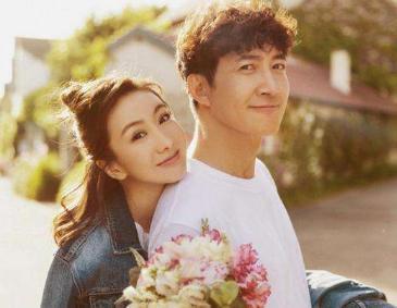 娱乐圈频频传来喜迅，萧正楠领奖公布婚讯，他们是不被祝福的一对