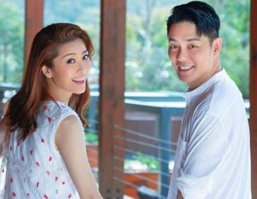 娱乐圈频频传来喜迅，萧正楠领奖公布婚讯，他们是不被祝福的一对