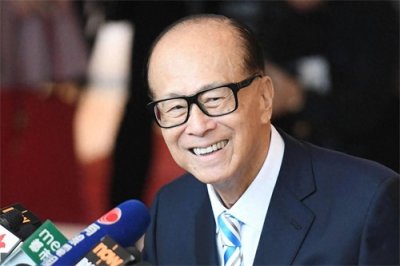 ​「传奇人物」李嘉诚：苦难造就的华人首富