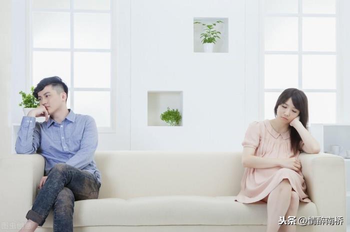 老公冷暴力怎么处理（女人该如何应对丈夫的冷暴力）