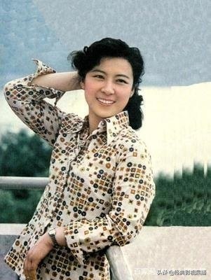 王馥荔，曾经被誉为“天下第一嫂”，首届德艺双馨奖获得者