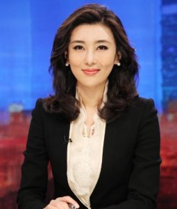 ​最美主持人李红，丈夫吴志阳的“不忠”入狱后，选择原谅并重生