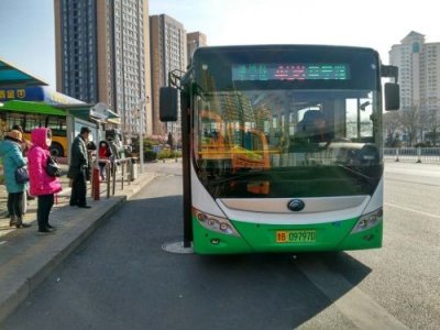 406路公交线变身纯电动公交线路