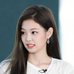 Jennie超可爱头像