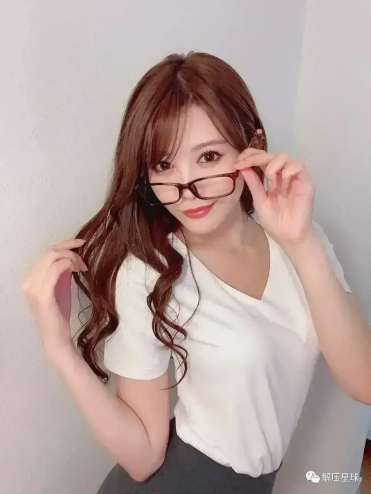 “大大”艺术家相沢みなみ写真分享,不乏中国风元素!