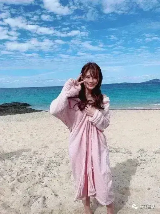 “大大”艺术家相沢みなみ写真分享,不乏中国风元素!