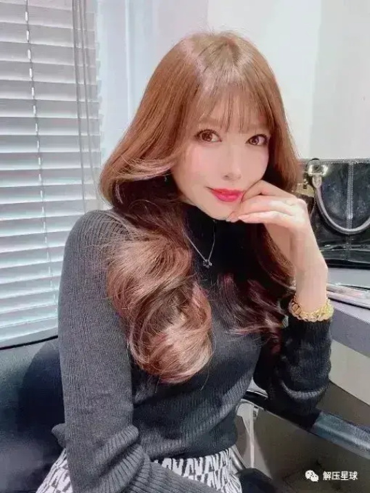 “大大”艺术家相沢みなみ写真分享,不乏中国风元素!