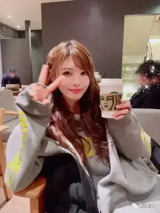 “大大”艺术家相沢みなみ写真分享,不乏中国风元素!