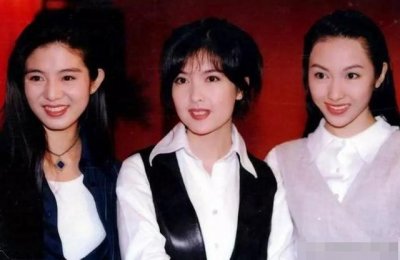 ​梁咏琪蛋糕事件始末（1999梁咏琪郑伊健恋爱）