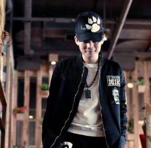 ​六哲的快手搜索为什么被屏蔽 六哲是被封杀了吗