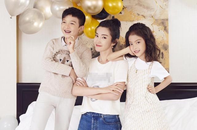 李冰冰颜值巅峰有多高(46岁李冰冰没结婚生娃却喜欢晒李雪儿女)(9)