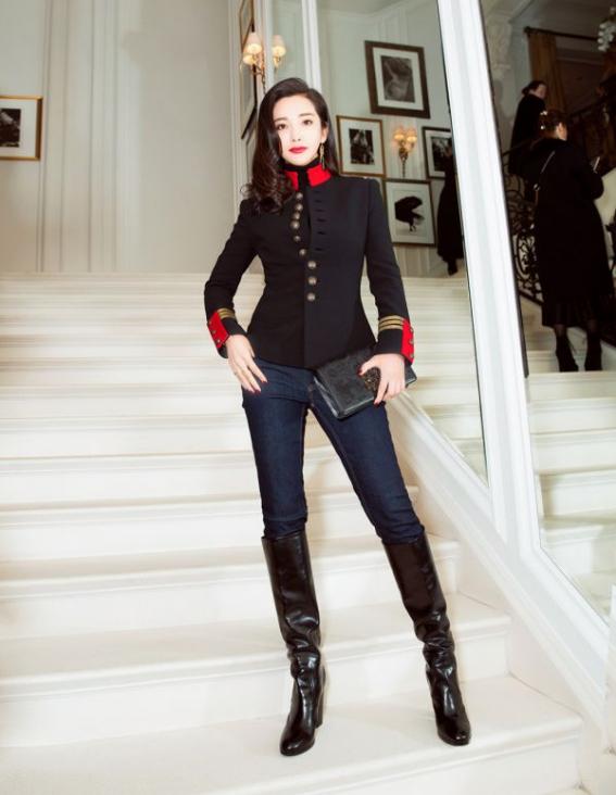 李冰冰颜值巅峰有多高(46岁李冰冰没结婚生娃却喜欢晒李雪儿女)(2)