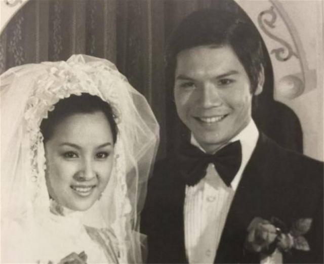 丁佩离开向华强后嫁谁(丁佩究竟做了什么)(2)