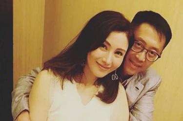 48岁李嘉欣晒近照脸部僵硬变多边形,网友:吓人!