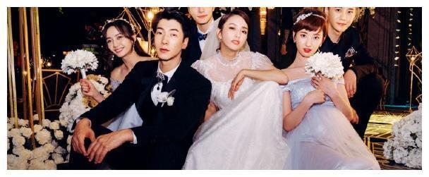 佟丽娅新作《不婚女王》,身高差显得她像少女,男主就是故事原型