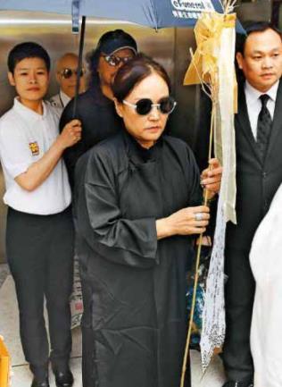 张菲老婆,何洁图片个人资料简介(何洁的个人简介) 张菲老婆,何洁图片个人资料简介(何洁的个人简介)