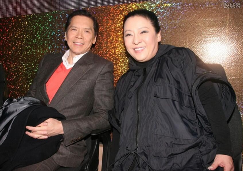 为什么向华强怕刘銮雄 两人实力对比谁更厉害真相揭秘