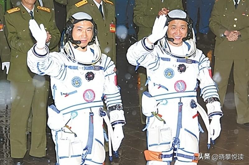 杨利伟是神舟几号(杨利伟神舟五号是哪天)