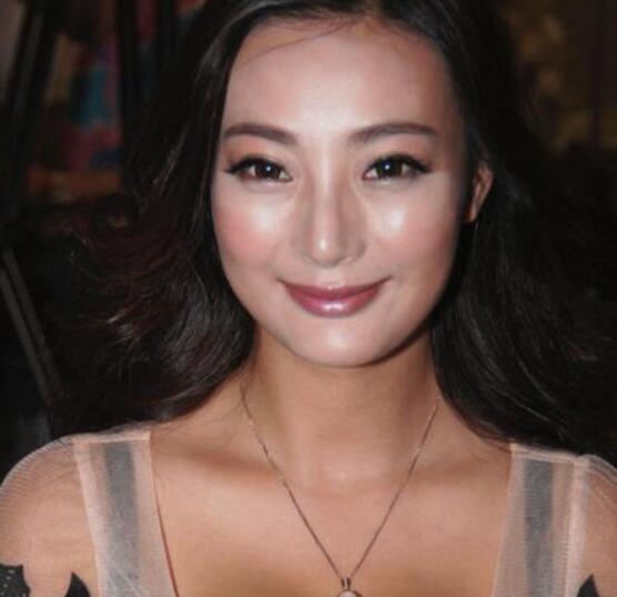 王李丹妮全淋浴照片 比基尼照最能够让人流鼻血