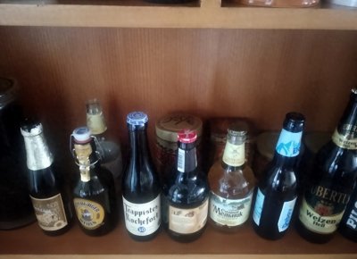 ​红火一时的精酿啤酒，现在为啥遇冷了？老酒友喝几次就懂了