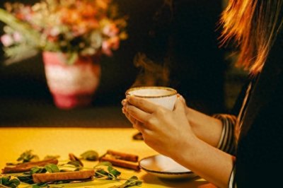 ​13句关于美食与幸福感的句子，让你的味蕾与心灵共鸣！