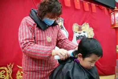 ​正月里理发会死舅？揭秘背后的迷信与文化