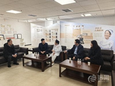 ​青岛市市北区走访道德模范 凝聚德善力量