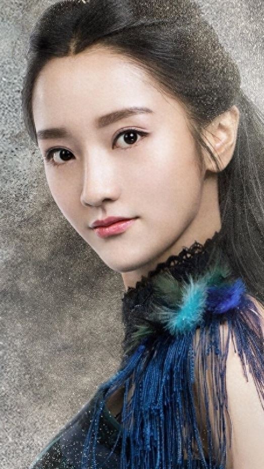肖燕,出生于贵州贵阳,中国内地女演员,气质清新灵动