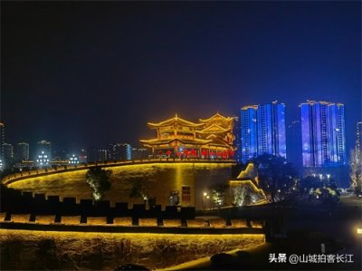 ​重庆昌州古城，斥资35亿打造的宋韵秘境，夜景绝美，为何游客稀少