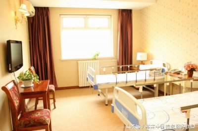 ​高级养老院与敬老院到底哪里不同？
