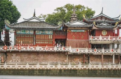 ​闽江明珠金山寺：千年沉浮中的文化密码
