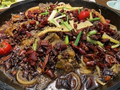 ​老板恋上鱼发公告：有人发售假电子券诈骗，别上当