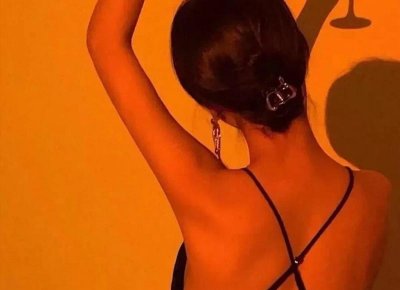 ​微信聊天早上怎么跟女生打招呼(微信第一次和女生聊天怎么打招呼)