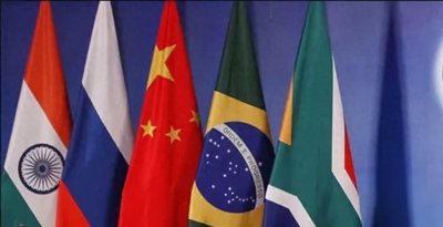 ​金砖五国中为啥只剩中国一金，其它4国却“褪色”变成“砖”？