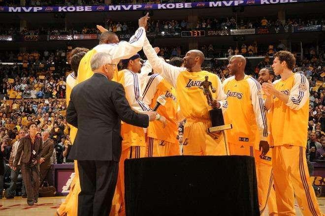 NBA欠保罗一个MVP?综合对比12年前的科比保罗其实输得并不冤