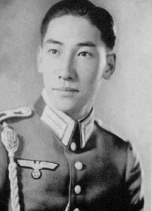 ​蒋纬国的亲生父亲到底是谁？恐怕连蒋纬国自己都不知道