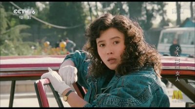 ​从“被遗弃”到“演技女王”：丁嘉丽的逆袭传奇