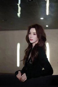​网红孙一宁杭州活动路人视角，美得不像话，思聪的审美真不赖啊！