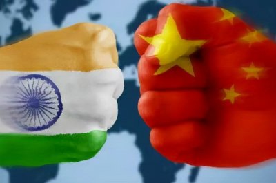 ​边防部队在中方一侧巡逻，遭印方无理阻拦：要做好最坏的准备