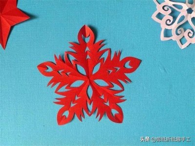 ​剪纸手工教程：五角星怎么剪？超简单，只剪一下就能成功