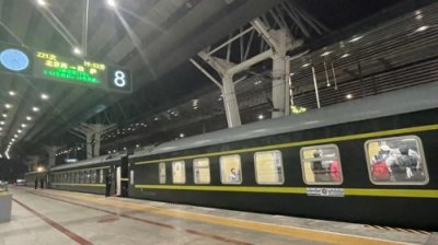 ​国内最顶级的4趟火车！坐过一趟就很“牛”，第3趟尤其惊艳