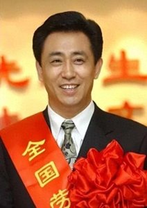 ​负债2、5万亿，许家印为什么没被判刑？