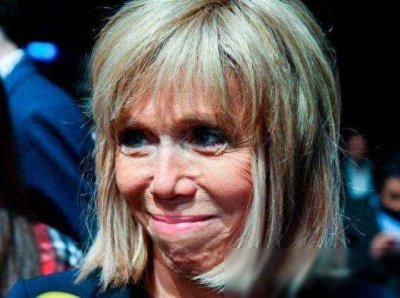 ​曾经的真正美女，法国总统的妻子布丽吉特马克龙年轻时的风采