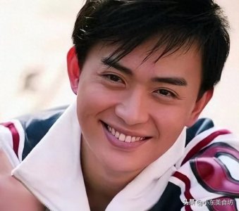 ​演员黄海冰：不接受前妻丁克，再婚娶小12岁娇妻，生两子幸福圆满