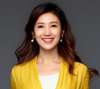 ​和蒋虎离婚后，她嫁主持人刚强，41岁生子叫刚好，一家三口很幸福